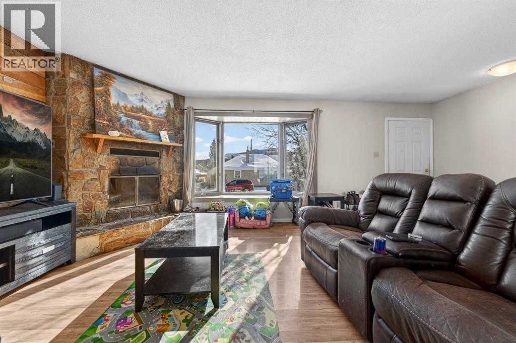 7705 24 Avenue, Coleman, Alberta  T0K 0M0 - Photo 10 - A2288535