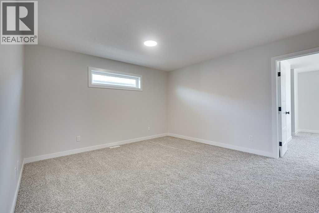 117 Crestview Boulevard, Sylvan Lake, Alberta  T4S 0V8 - Photo 24 - A2273680