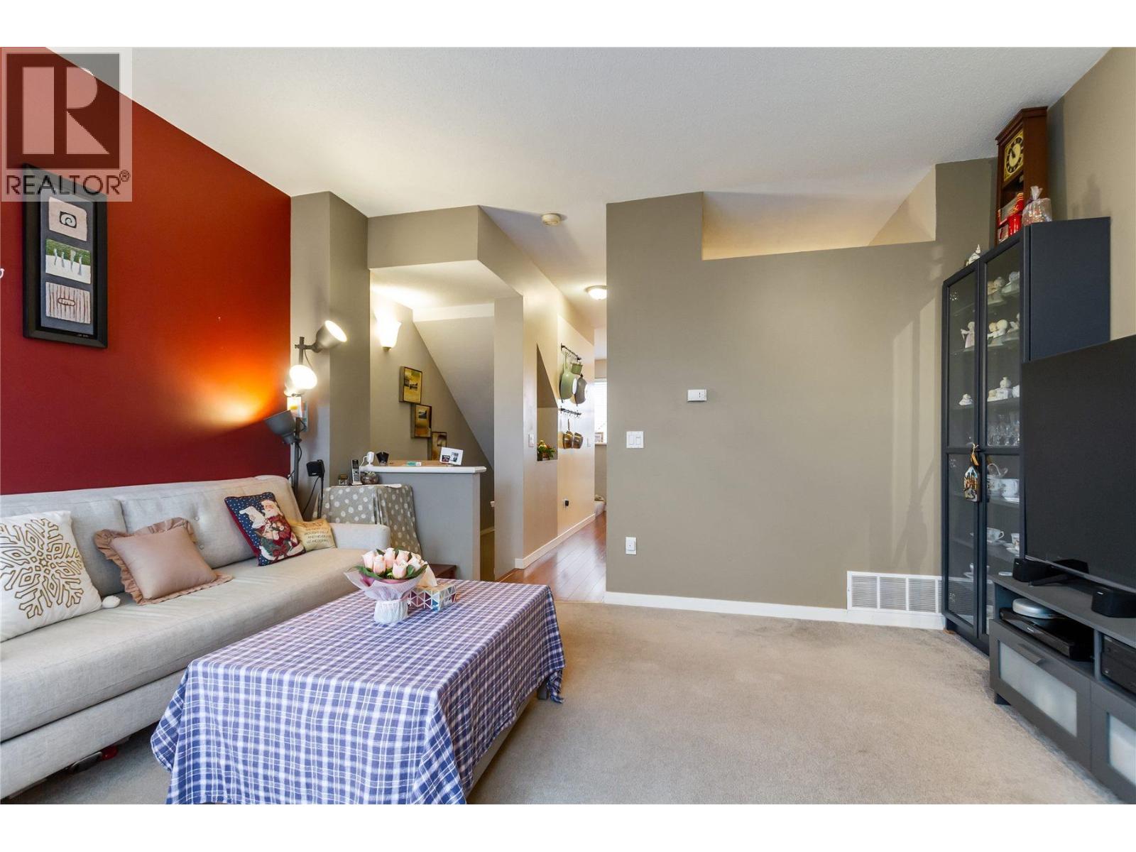 7 12900 Jack Bell Drive, Richmond, British Columbia V6V 2V8 - Photo 6 - R3103957