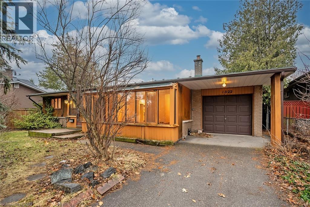 1322 Langdale Crescent, Oakville, Ontario  L6H 2K8 - Photo 1 - 40815316