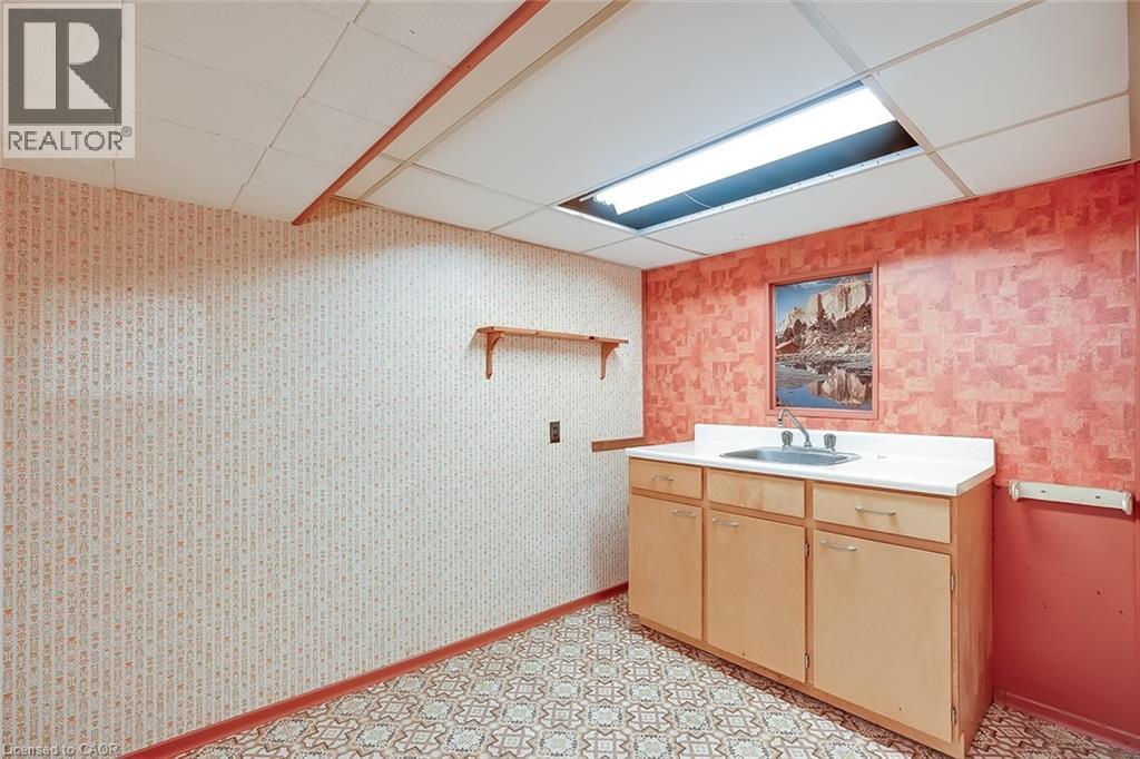 1322 Langdale Crescent, Oakville, Ontario  L6H 2K8 - Photo 20 - 40815316