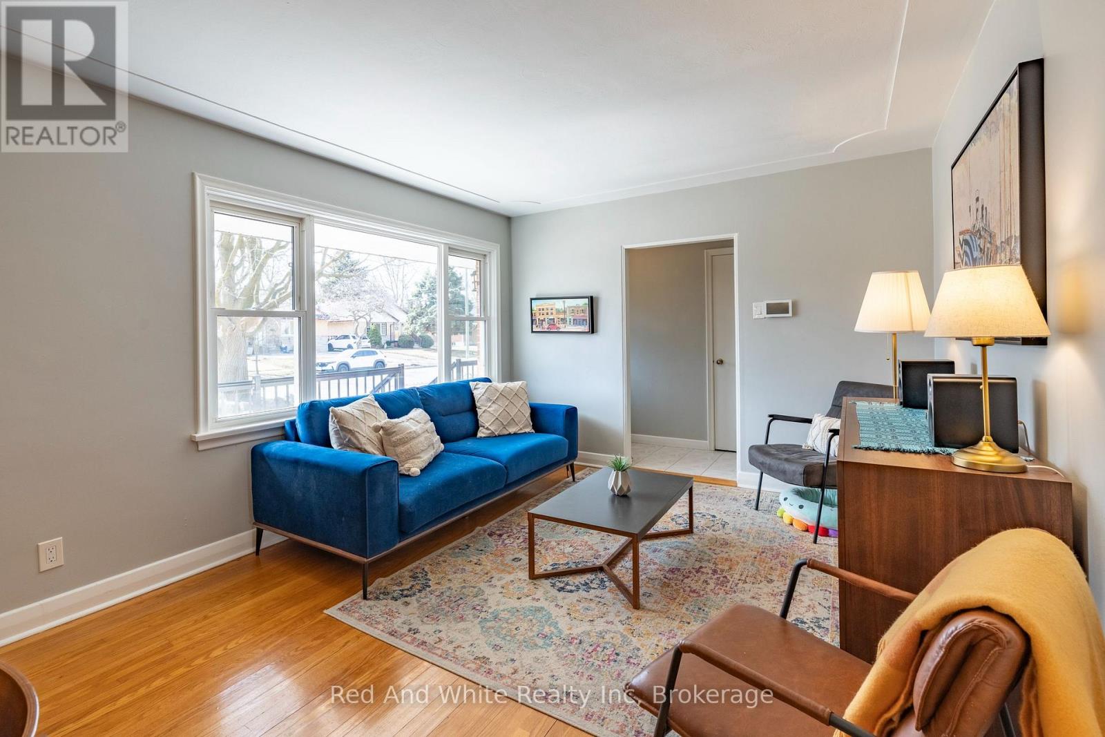 178 Bristol Street, Waterloo, Ontario  N2J 1H1 - Photo 6 - X12929450