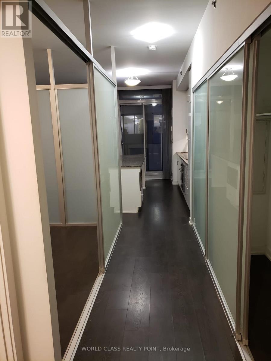 1506 - 426 University Avenue, Toronto, Ontario  M5G 1S9 - Photo 7 - C12929354