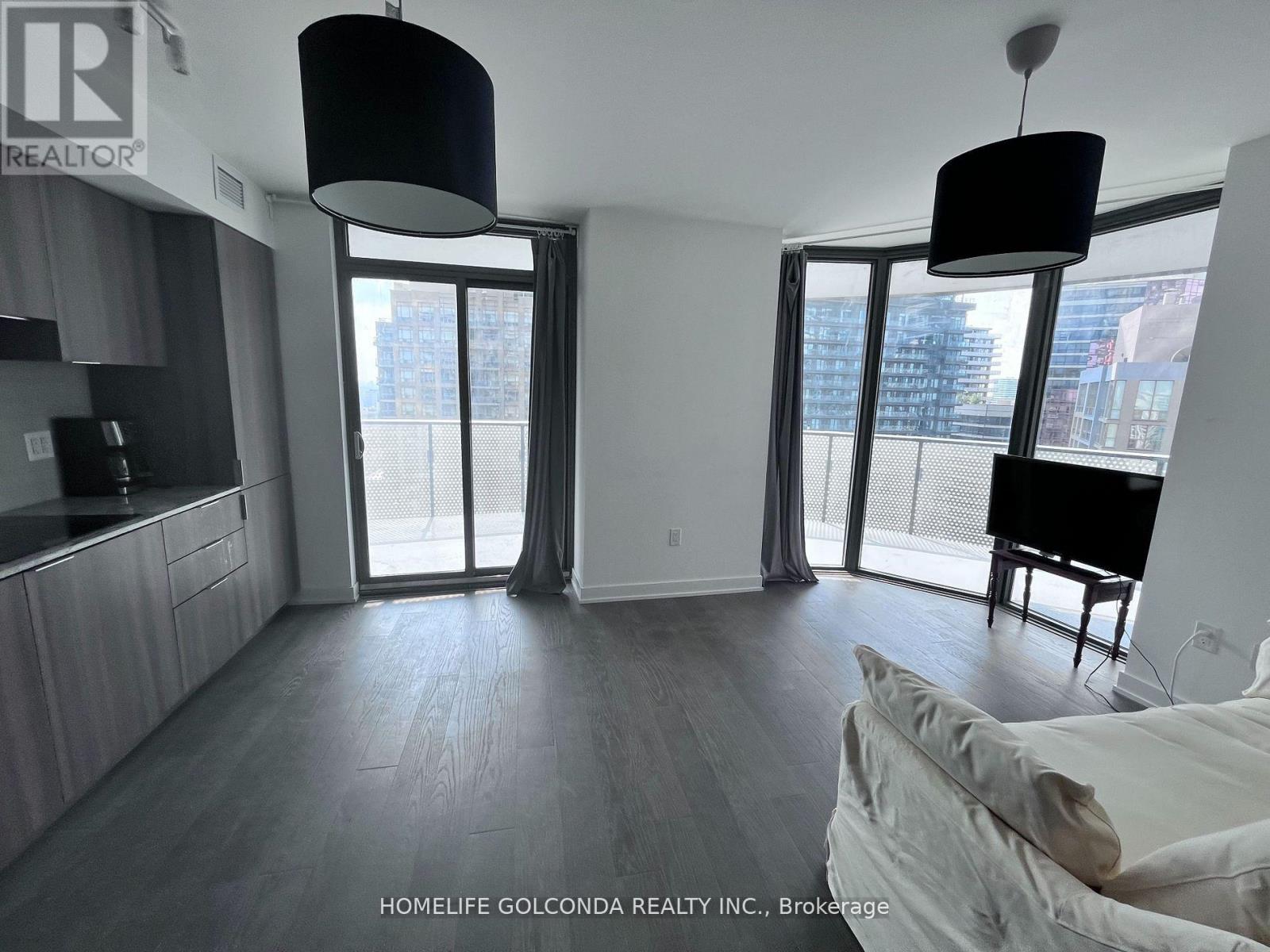 2408 - 11 Wellesley Street W, Toronto (Bay Street Corridor), Ontario  M4Y 0G4 - Photo 13 - C12929394