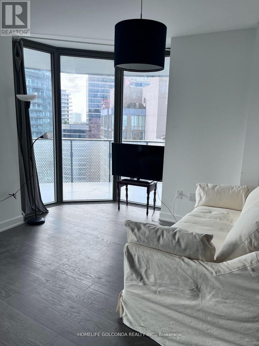 2408 - 11 Wellesley Street W, Toronto (Bay Street Corridor), Ontario  M4Y 0G4 - Photo 16 - C12929394