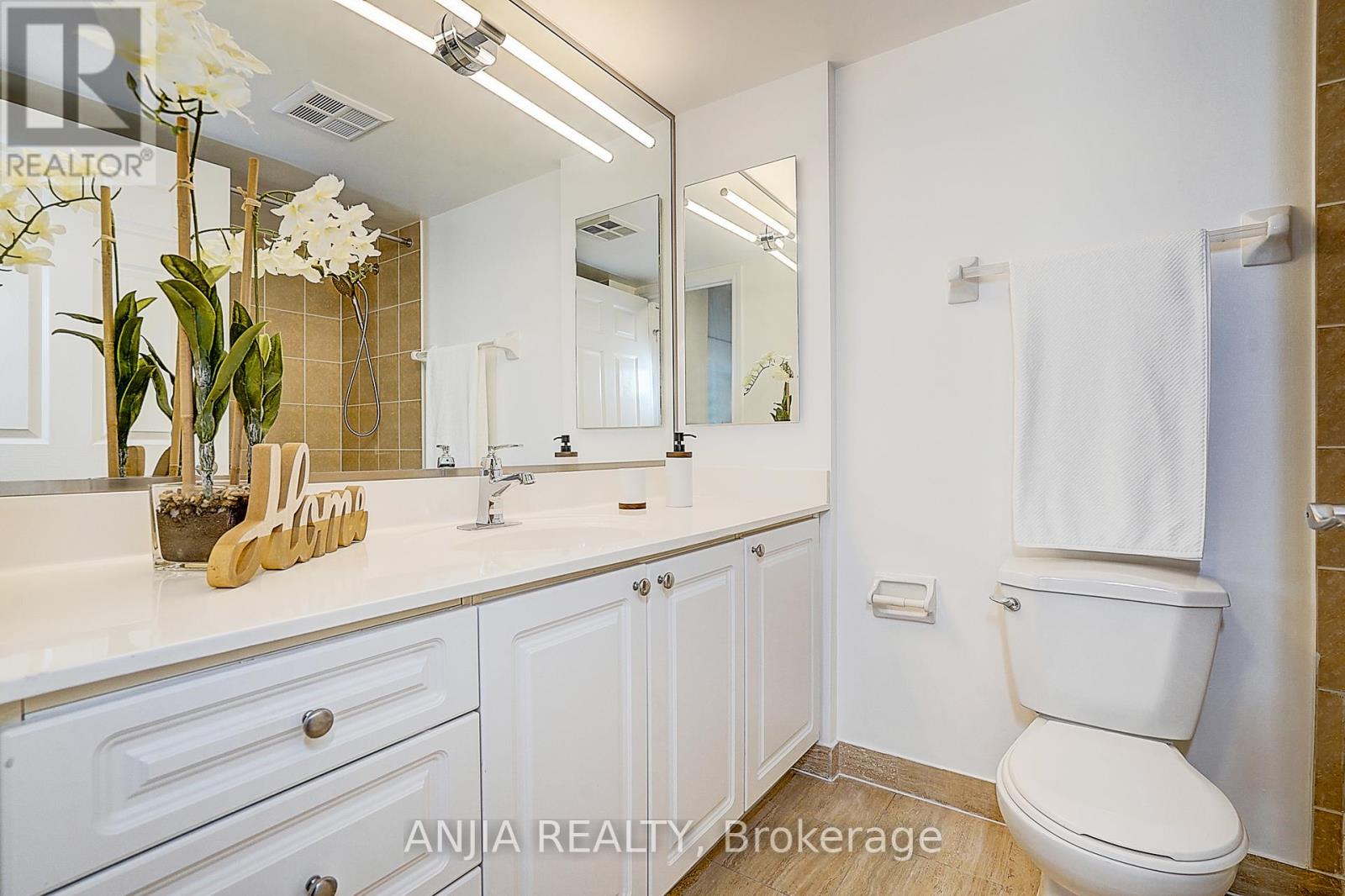 2023 - 80 Harrison Garden Boulevard, Toronto, Ontario  M2N 7E3 - Photo 16 - C12929434