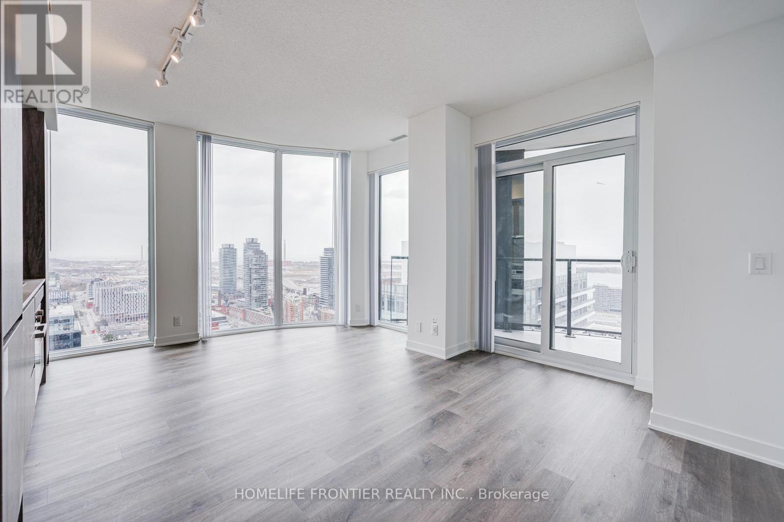 3806 - 180 Front Street E, Toronto, Ontario  M5A 0A9 - Photo 12 - C12929454