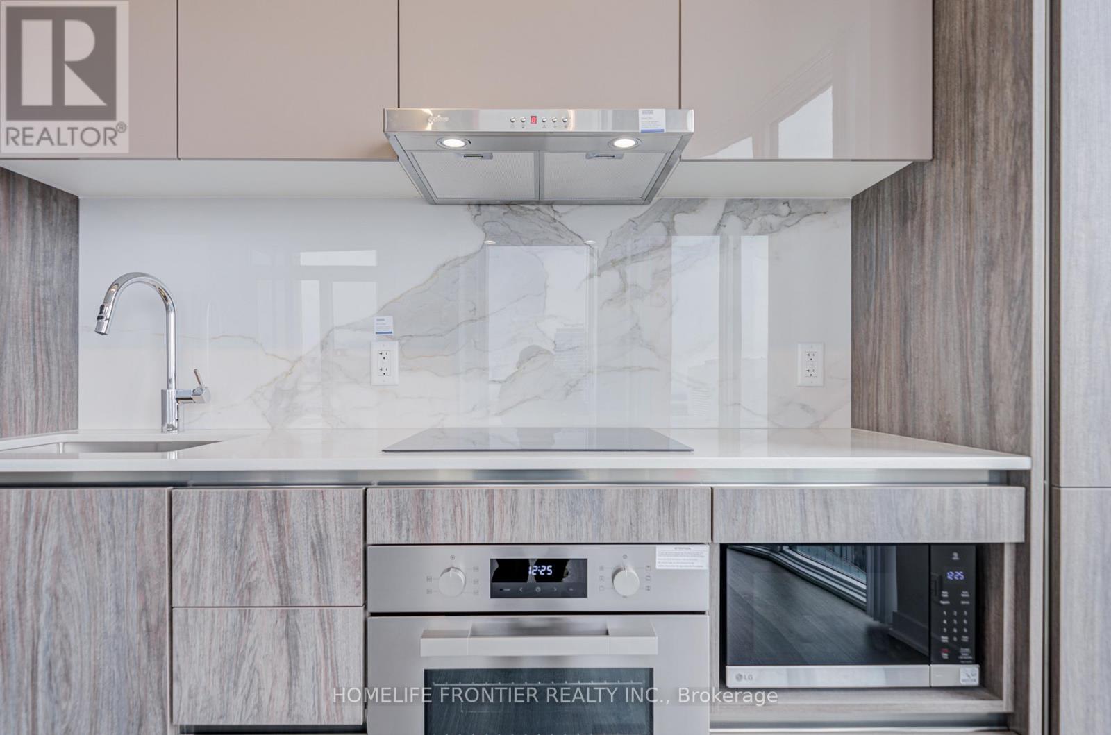 3806 - 180 Front Street E, Toronto, Ontario  M5A 0A9 - Photo 18 - C12929454