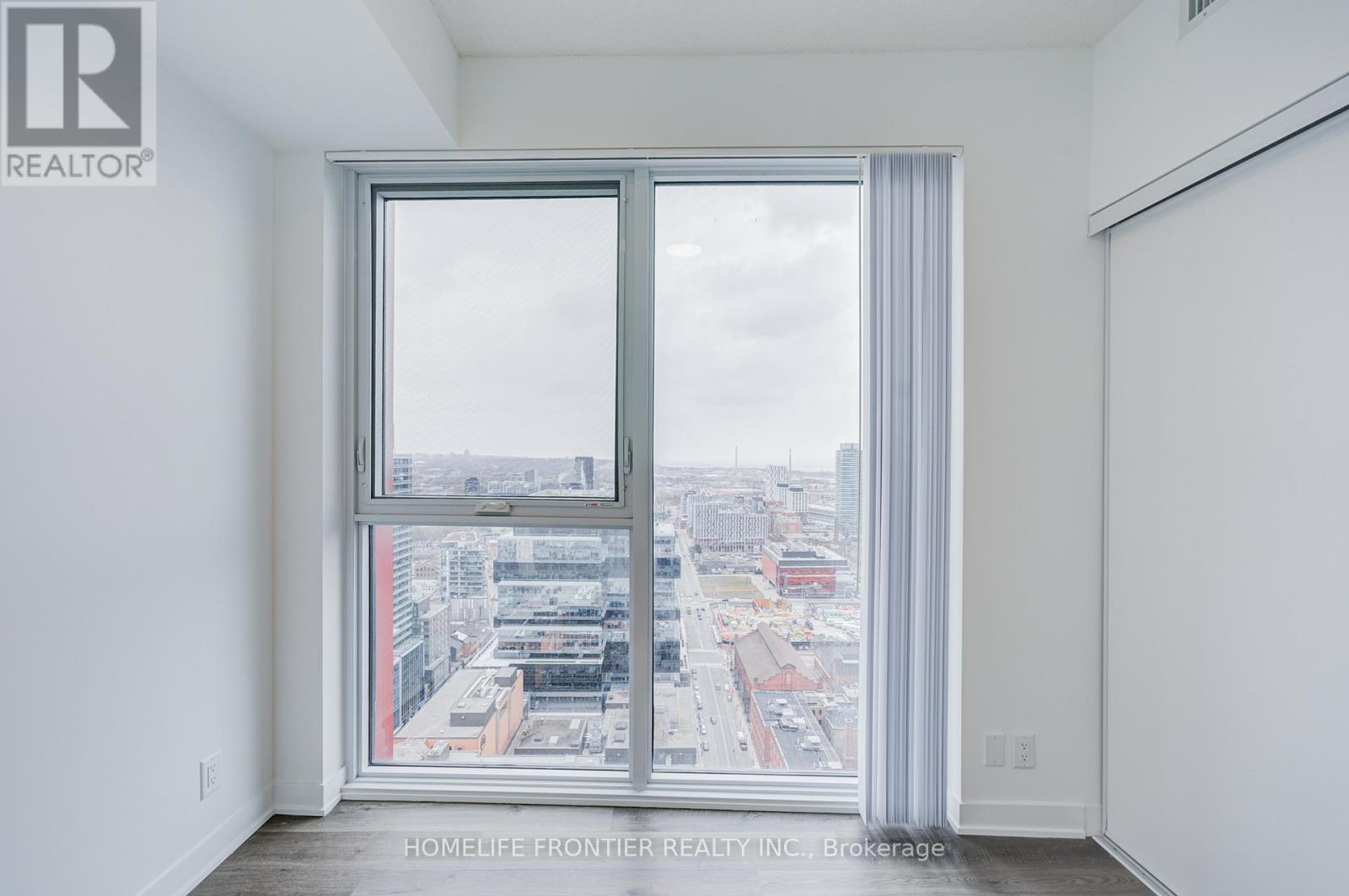 3806 - 180 Front Street E, Toronto, Ontario  M5A 0A9 - Photo 21 - C12929454