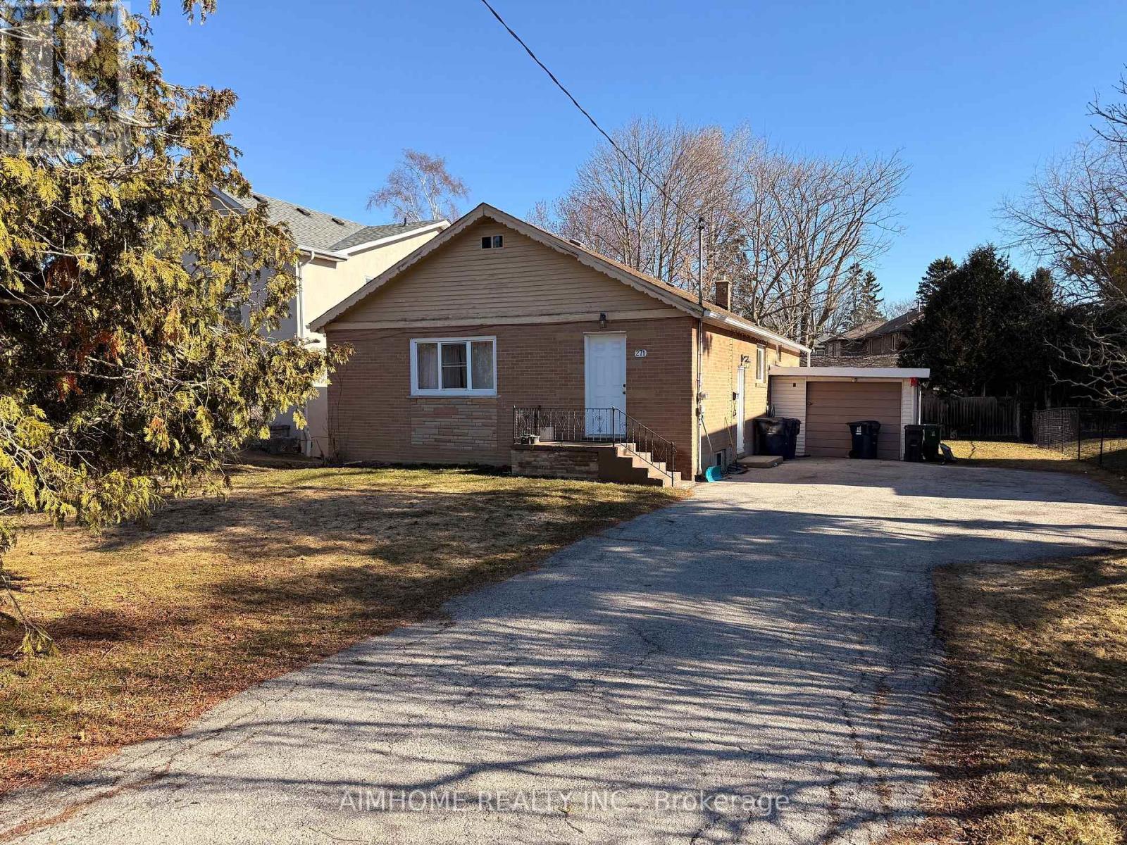 271 ROUGE HILLS DRIVE, Toronto, Ontario