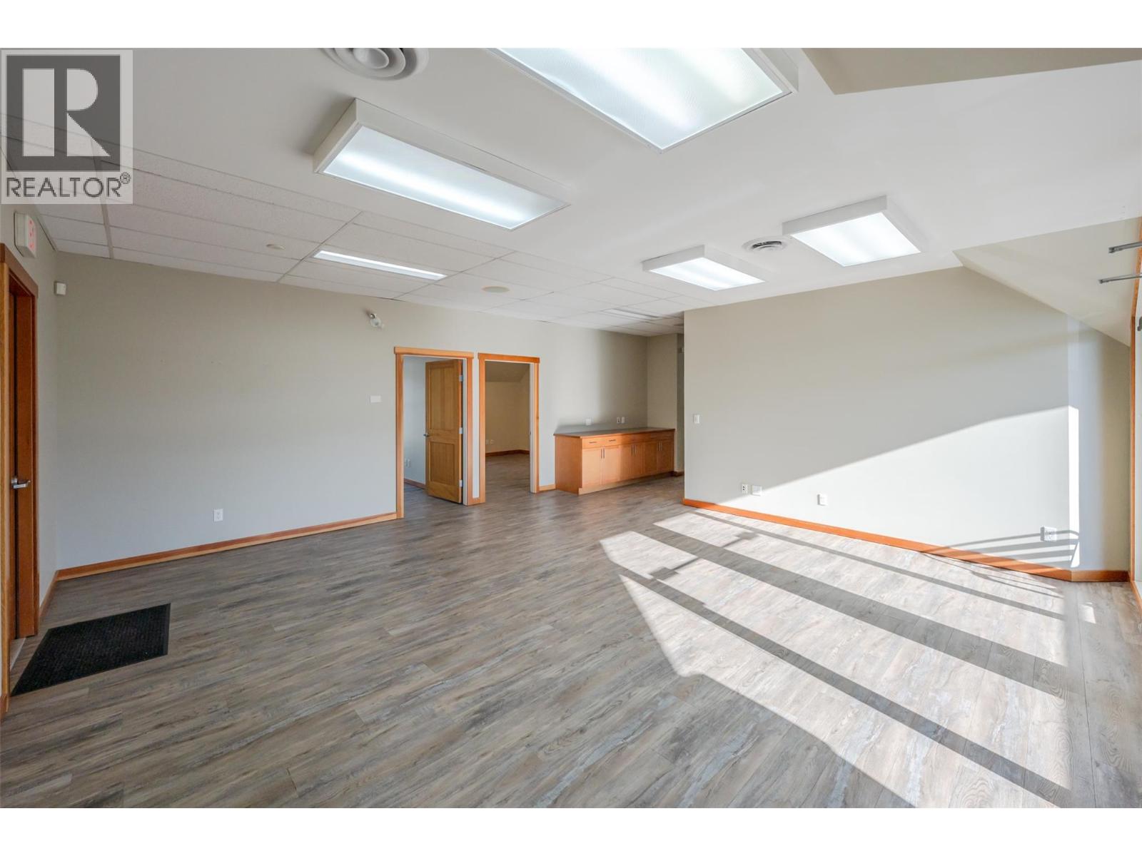 1516 Fairview Road Unit# 301, Penticton, British Columbia  V2A 6A3 - Photo 7 - 10380694