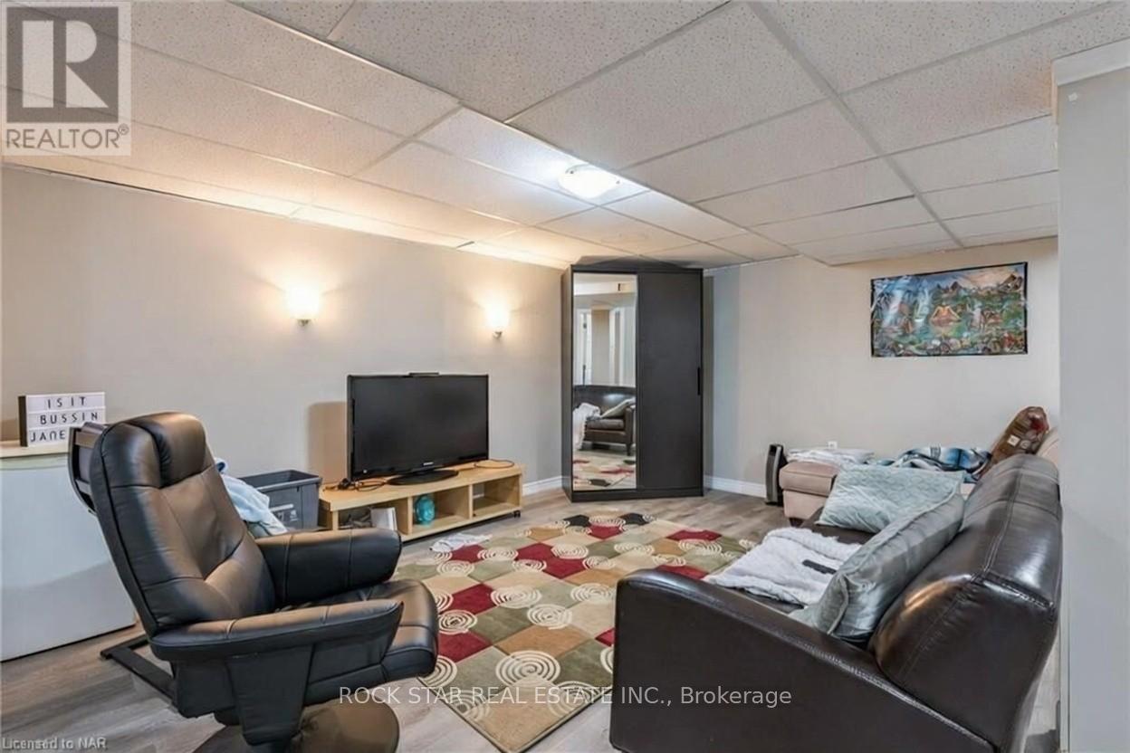 25 Warkdale Drive, St. Catharines, Ontario  L2T 2V8 - Photo 11 - X12813178