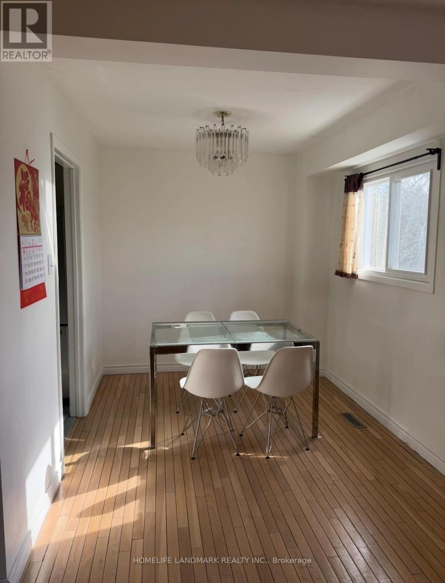 58 Muirlands Drive, Toronto (Milliken), Ontario  M1V 2B4 - Photo 5 - E12929366