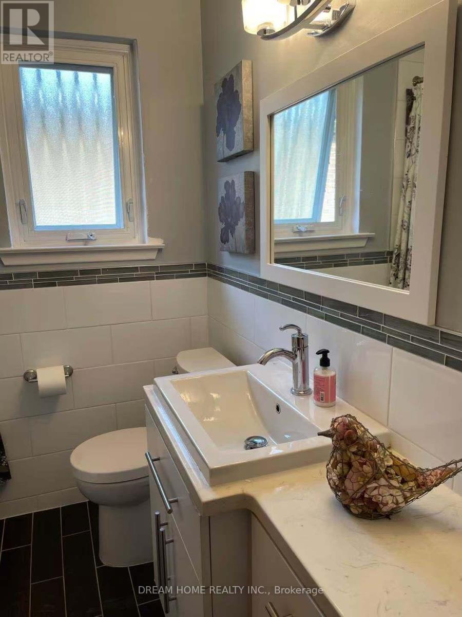 Main - 31 Sancrest Drive, Toronto (Bendale), Ontario  M1P 4A6 - Photo 11 - E12929386