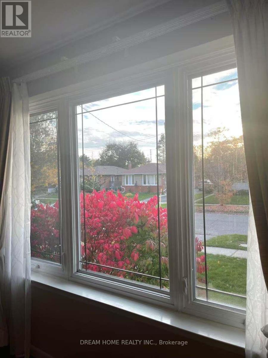 Main - 31 Sancrest Drive, Toronto (Bendale), Ontario  M1P 4A6 - Photo 12 - E12929386