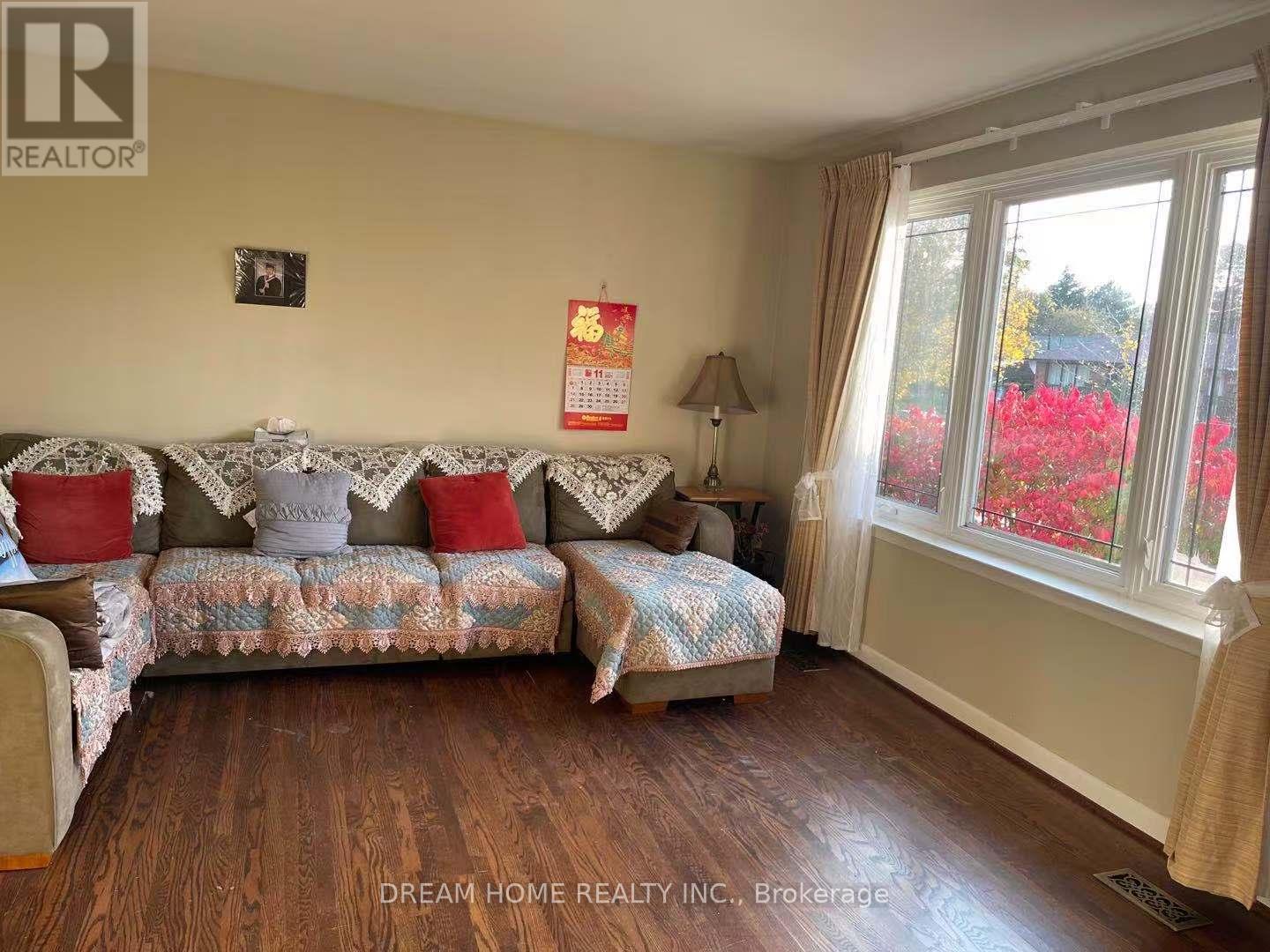 Main - 31 Sancrest Drive, Toronto (Bendale), Ontario  M1P 4A6 - Photo 5 - E12929386