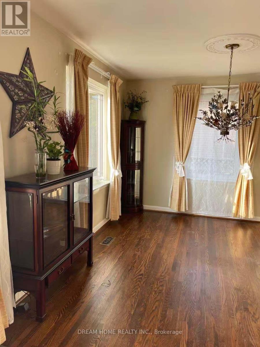 Main - 31 Sancrest Drive, Toronto (Bendale), Ontario  M1P 4A6 - Photo 9 - E12929386