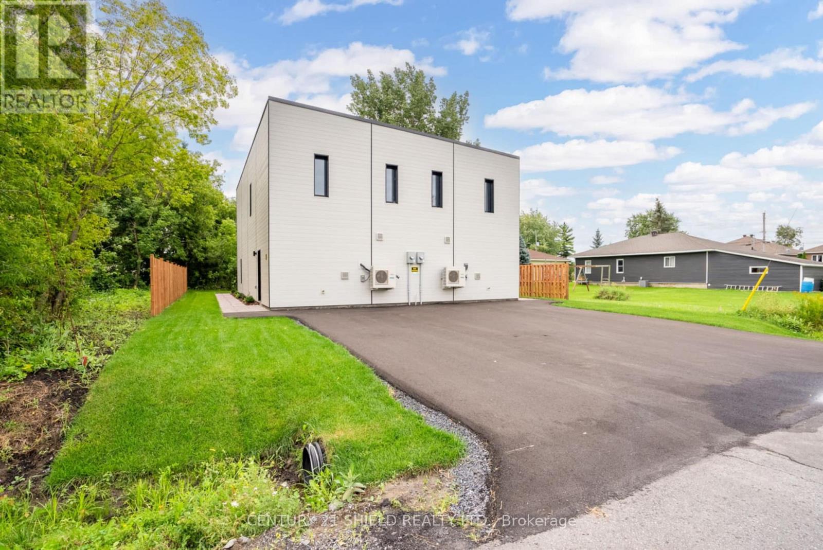 6645 GLEN WALTER PARK ROAD, South Glengarry, Ontario
