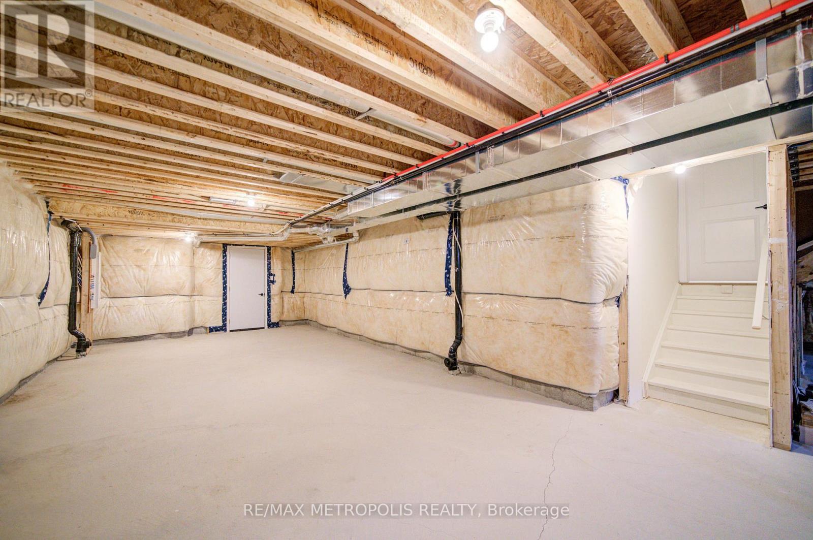 19 Kane Crescent, Aurora, Ontario  L4G 0C5 - Photo 47 - N12929274