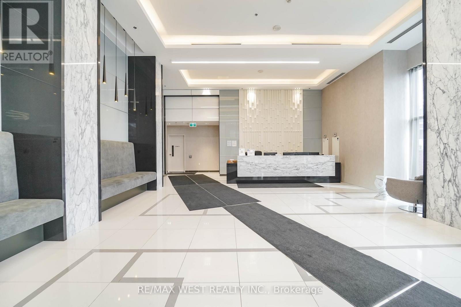 229 - 99 Eagle Rock Way, Vaughan, Ontario  L6A 5A7 - Photo 12 - N12929282