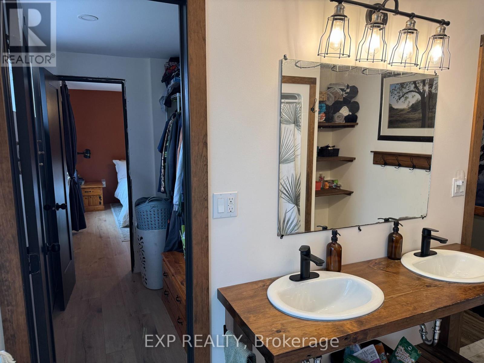 49 Old Madoc Road, Belleville, Ontario  K0K 2B0 - Photo 9 - X12927512