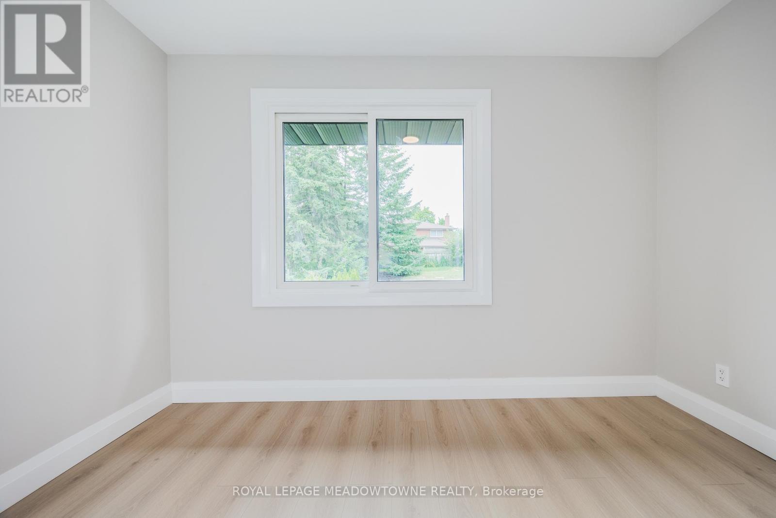 92 The Westway, Toronto (Kingsview Village-The Westway), Ontario  M9P 2B2 - Photo 32 - W12929214