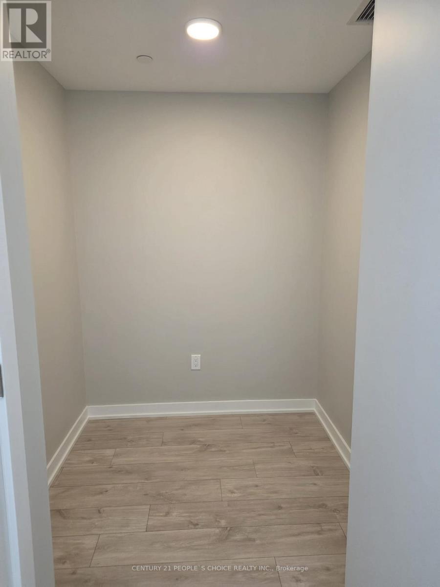 504 - 750 Whitlock Avenue, Milton, Ontario  L9E 2B4 - Photo 4 - W12929232