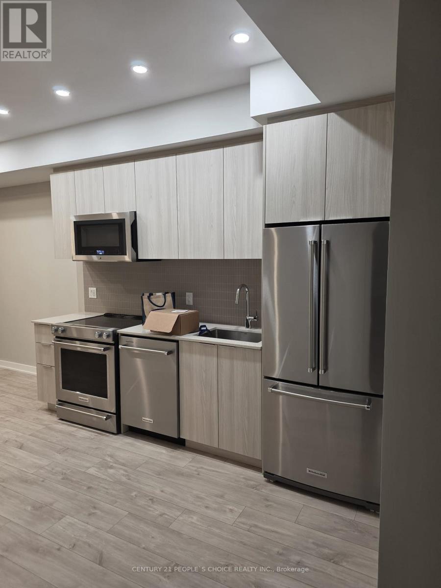 504 - 750 Whitlock Avenue, Milton, Ontario  L9E 2B4 - Photo 6 - W12929232