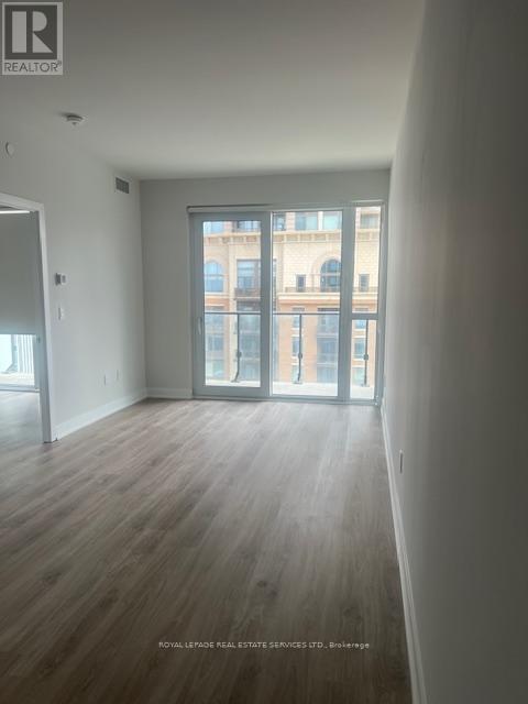 601 - 430 Square One Drive, Mississauga, Ontario  L5B 3Y1 - Photo 7 - W12929238