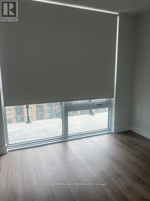 601 - 430 Square One Drive, Mississauga, Ontario  L5B 3Y1 - Photo 8 - W12929238