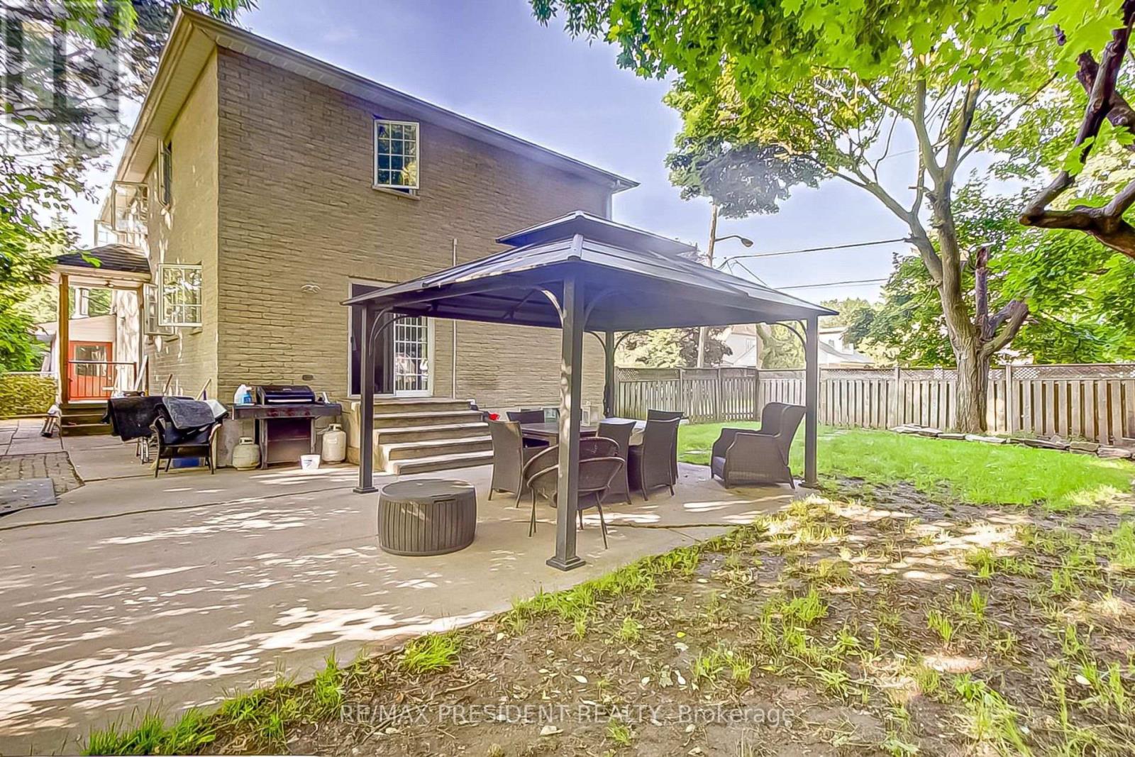 47 Harlow Crescent, Toronto, Ontario  M9V 2Y7 - Photo 26 - W12929326