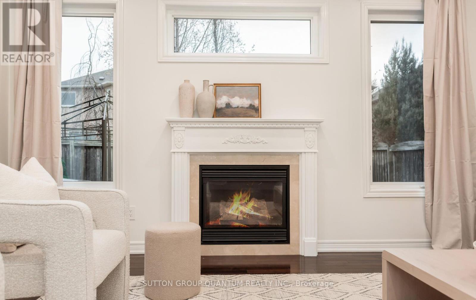 2351 Gladacres Lane, Oakville, Ontario  L6M 0G4 - Photo 13 - W12929330