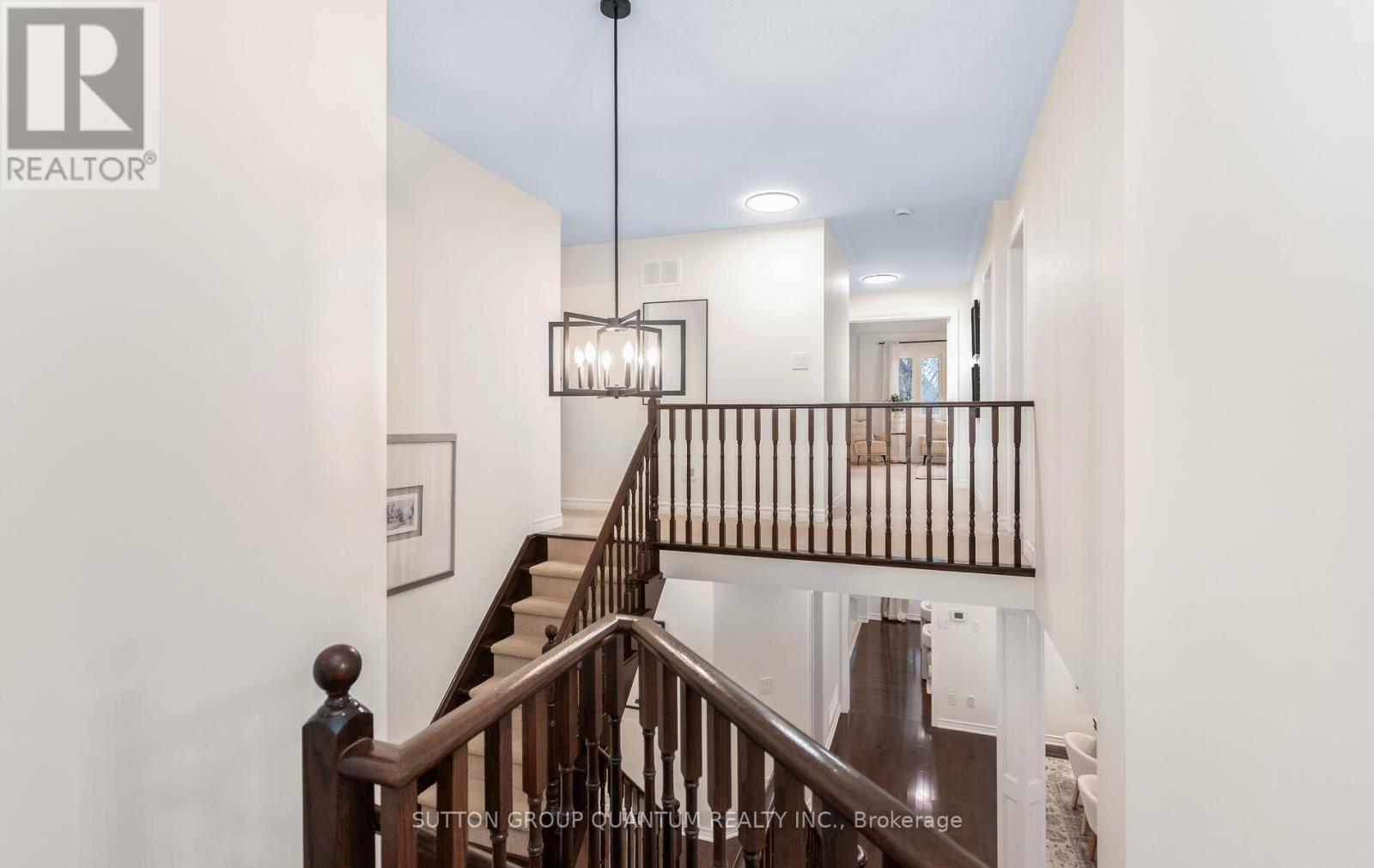 2351 Gladacres Lane, Oakville, Ontario  L6M 0G4 - Photo 26 - W12929330