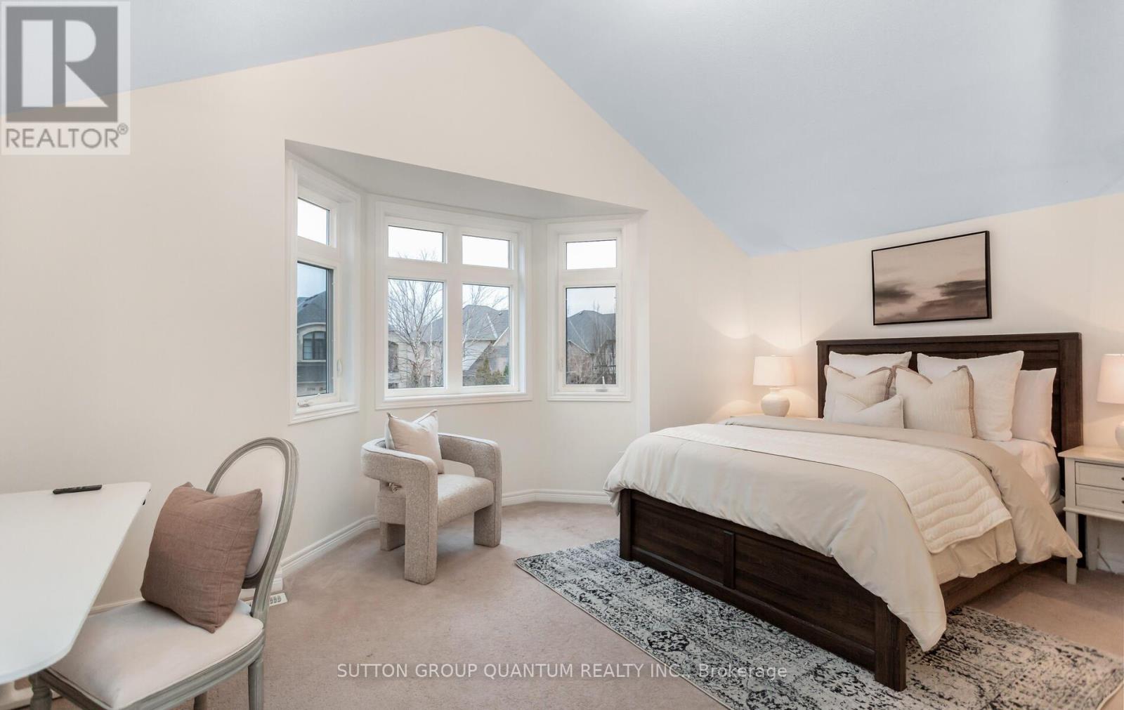 2351 Gladacres Lane, Oakville, Ontario  L6M 0G4 - Photo 44 - W12929330