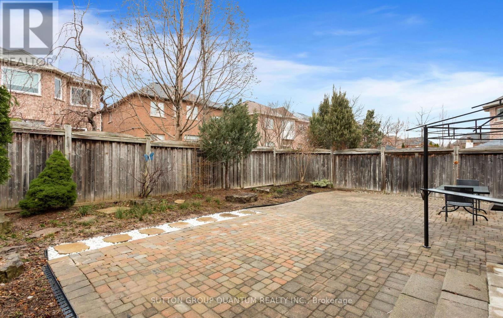 2351 Gladacres Lane, Oakville, Ontario  L6M 0G4 - Photo 48 - W12929330