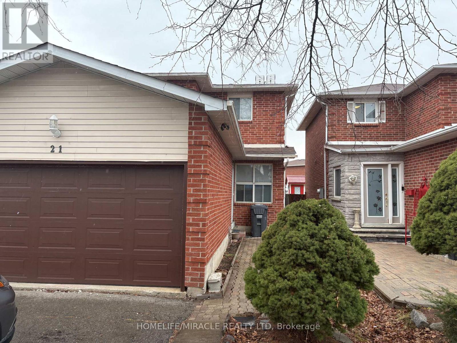 21 ECCLESTONE DRIVE, Brampton, Ontario
