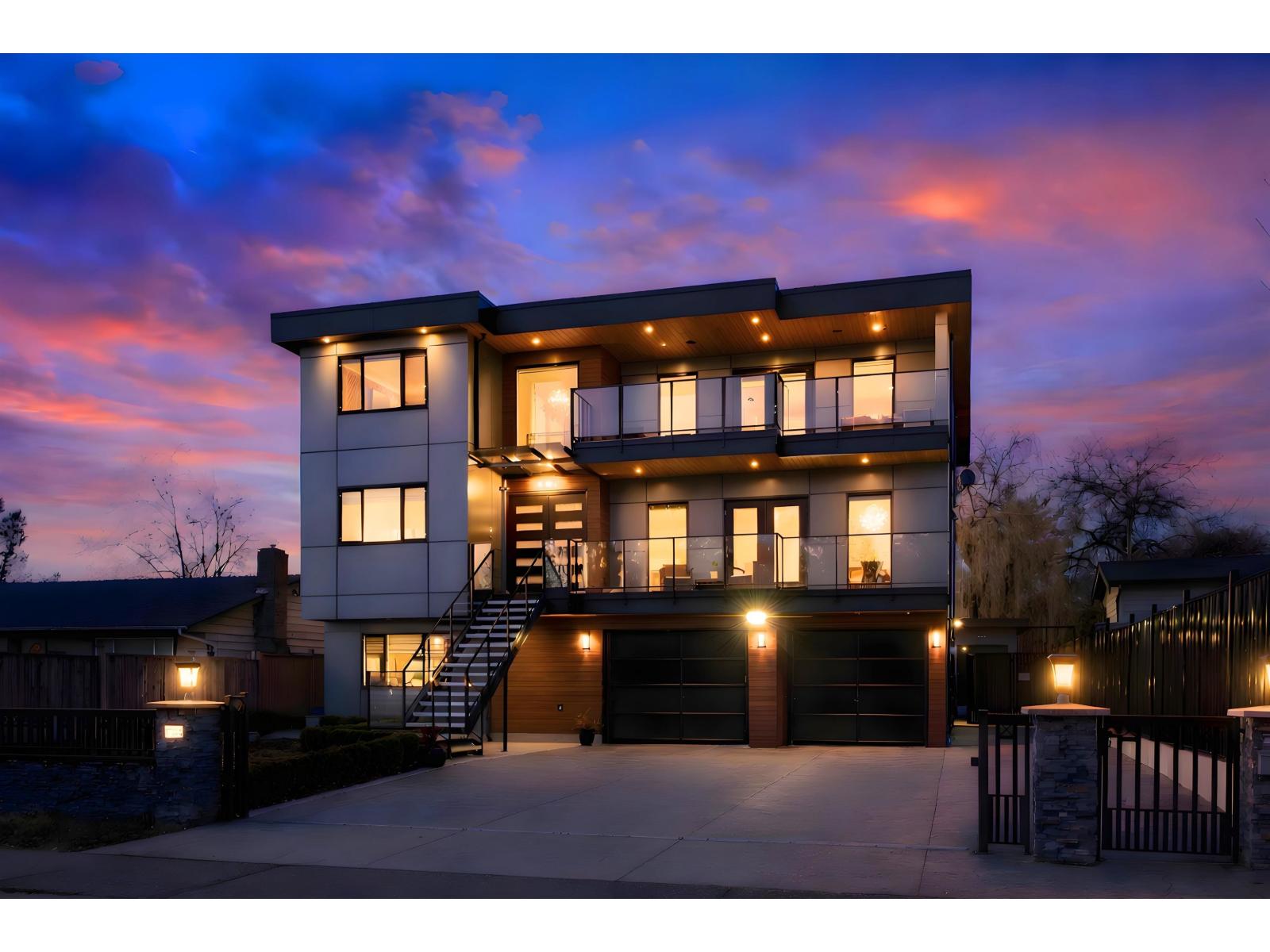 17985 56a Avenue, Surrey, British Columbia  V3S 5H4 - Photo 2 - R3097814