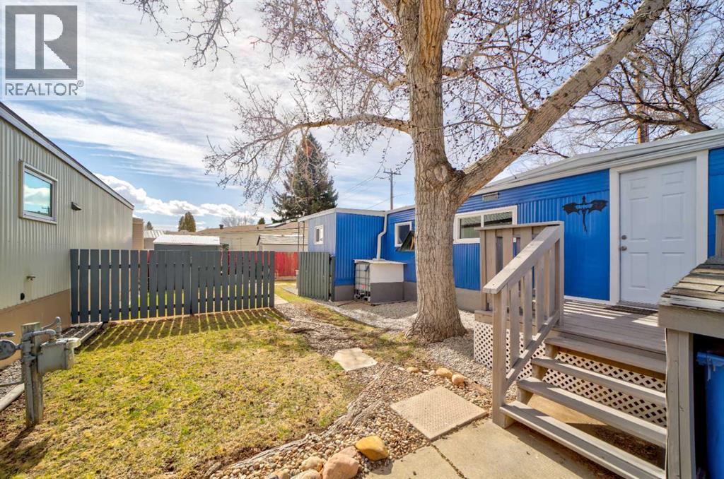 1410 43rd Street, Lethbridge, Alberta  T1K 3S5 - Photo 2 - A2296608