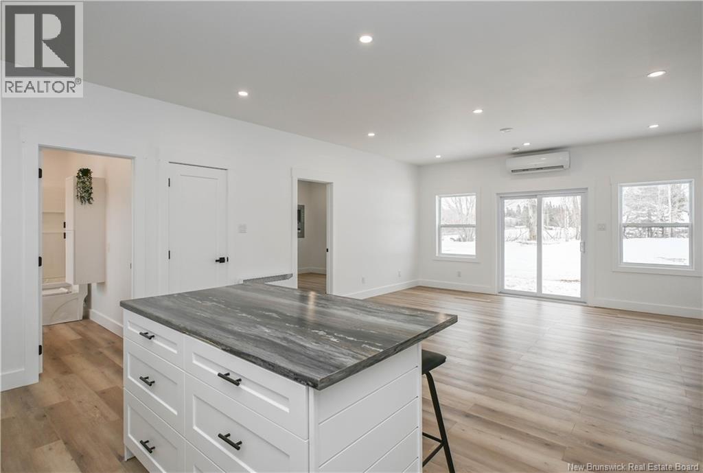 63 De La Tourbe Street, Lamèque, New Brunswick  E8T 1G5 - Photo 15 - NB135988