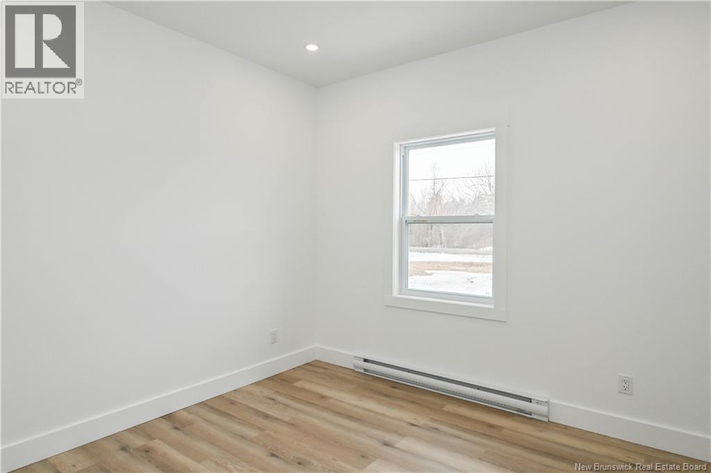 63 De La Tourbe Street, Lamèque, New Brunswick  E8T 1G5 - Photo 35 - NB135988