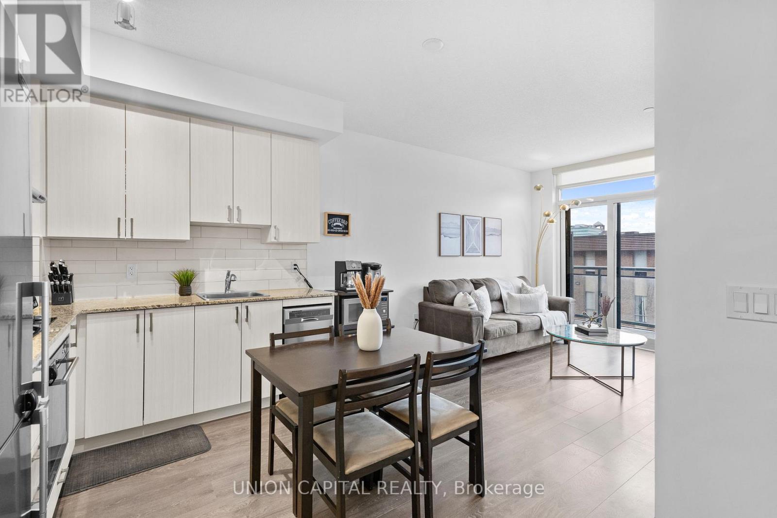 310 - 50 Ann O'reilly Road, Toronto, Ontario  M2J 0C9 - Photo 7 - C12928202