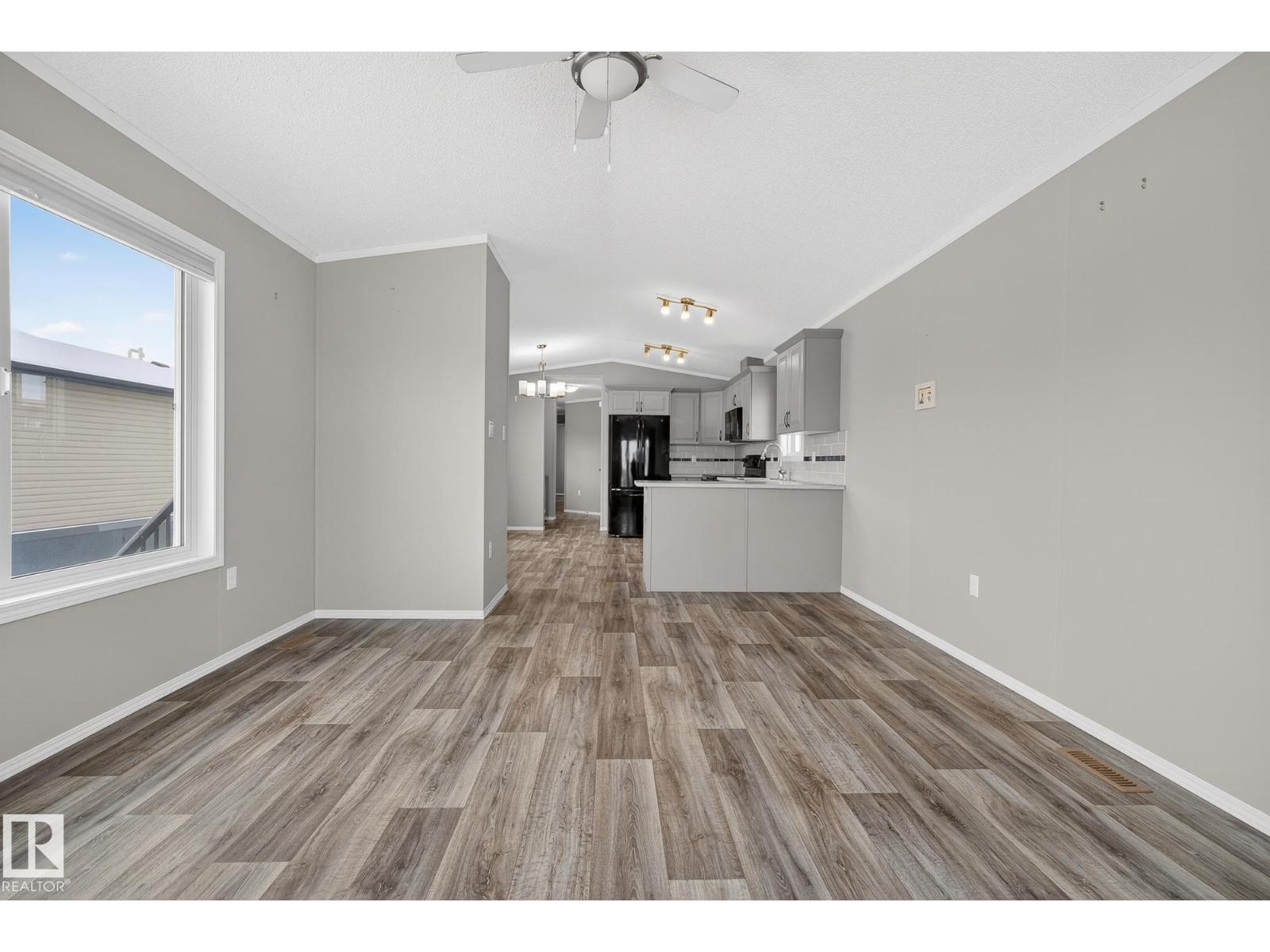 18 Aspen Av, Morinville, Alberta  T8R 2P7 - Photo 29 - E4468029