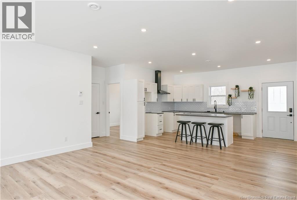 63 De La Tourbe Street, Lamèque, New Brunswick  E8T 1G5 - Photo 17 - NB135988