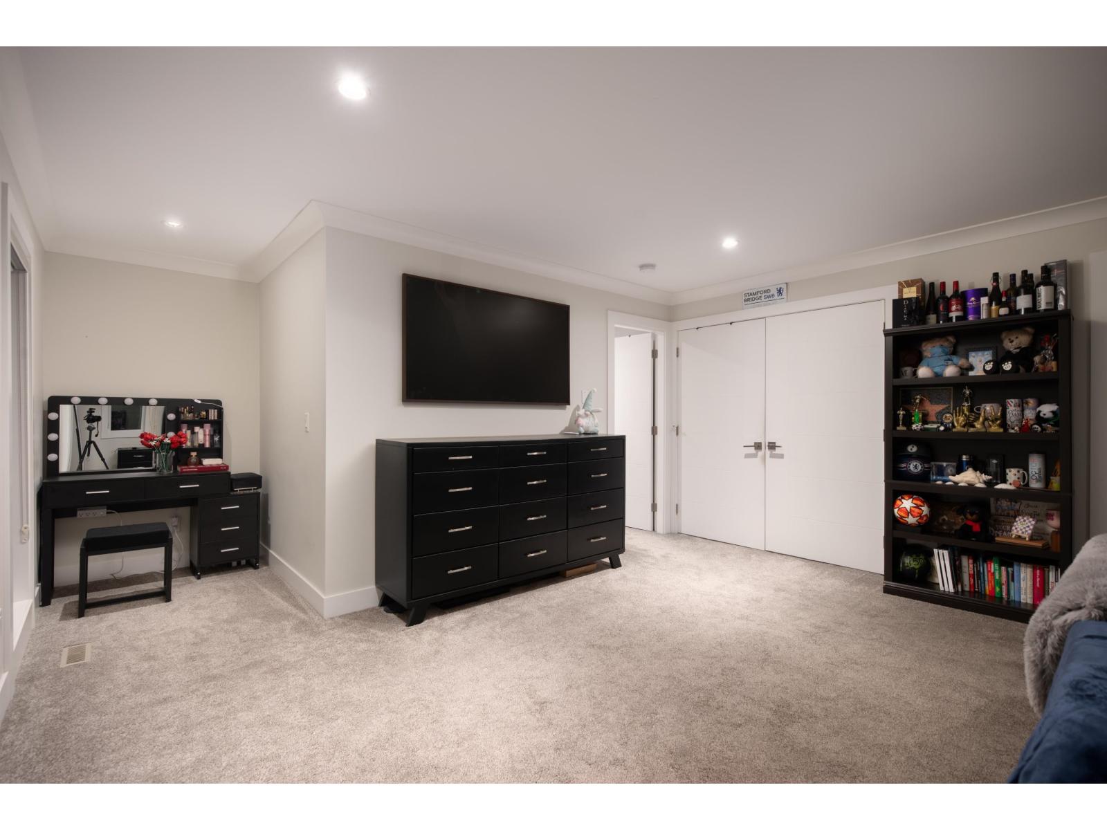 17985 56a Avenue, Surrey, British Columbia  V3S 5H4 - Photo 28 - R3097814