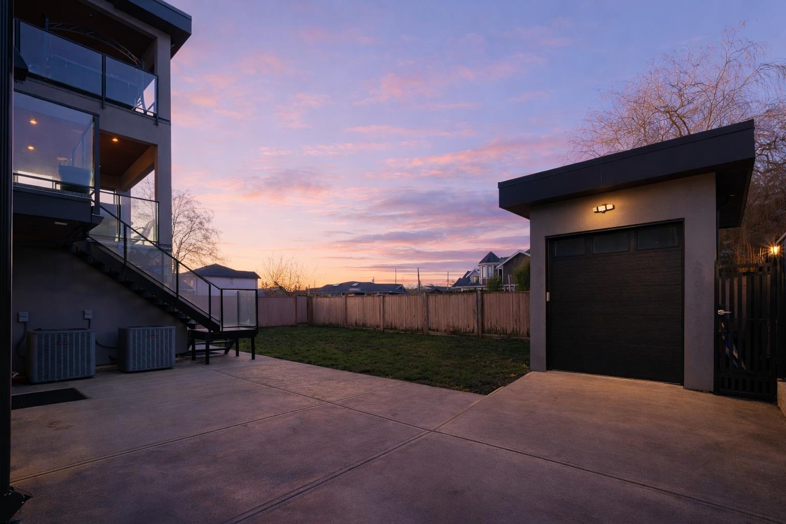 17985 56a Avenue, Surrey, British Columbia  V3S 5H4 - Photo 40 - R3097814