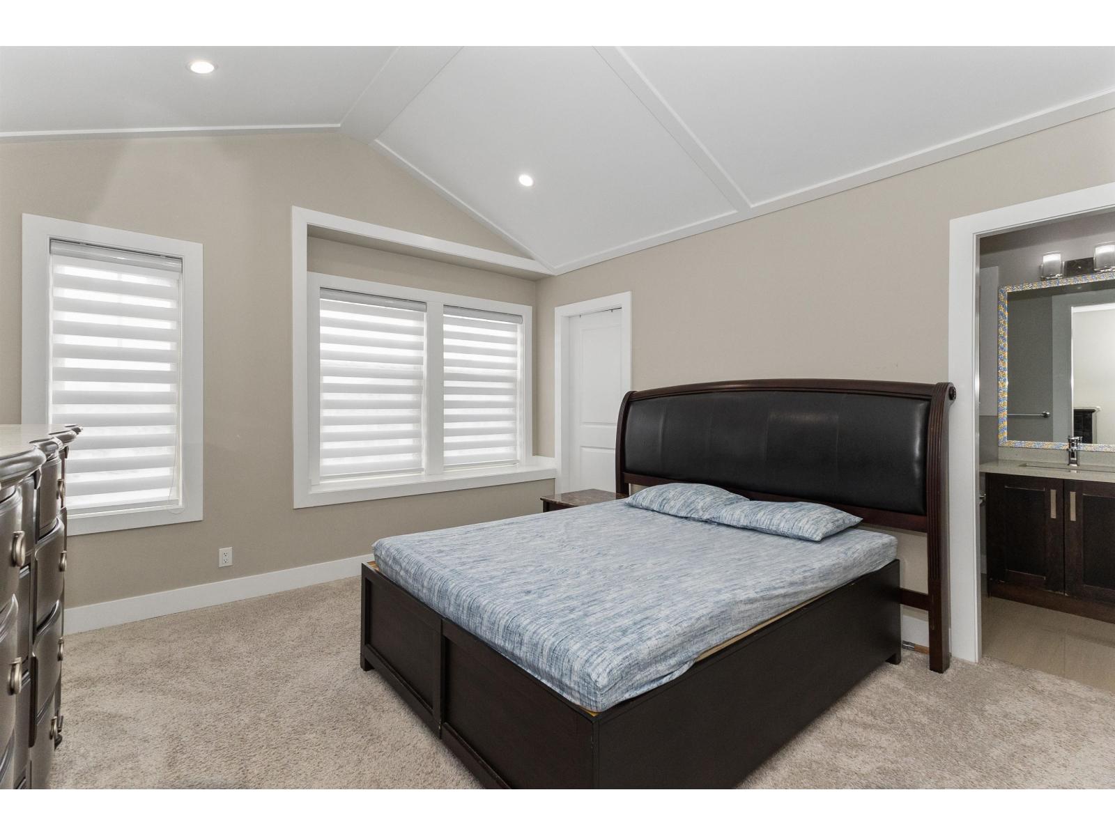 31022 Headwater Place, Abbotsford, British Columbia  V2T 0G4 - Photo 16 - R3103554