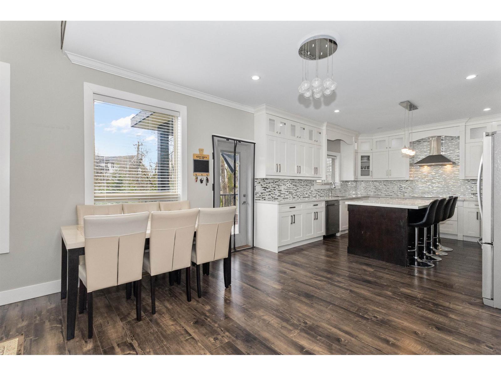 31022 Headwater Place, Abbotsford, British Columbia  V2T 0G4 - Photo 11 - R3103554