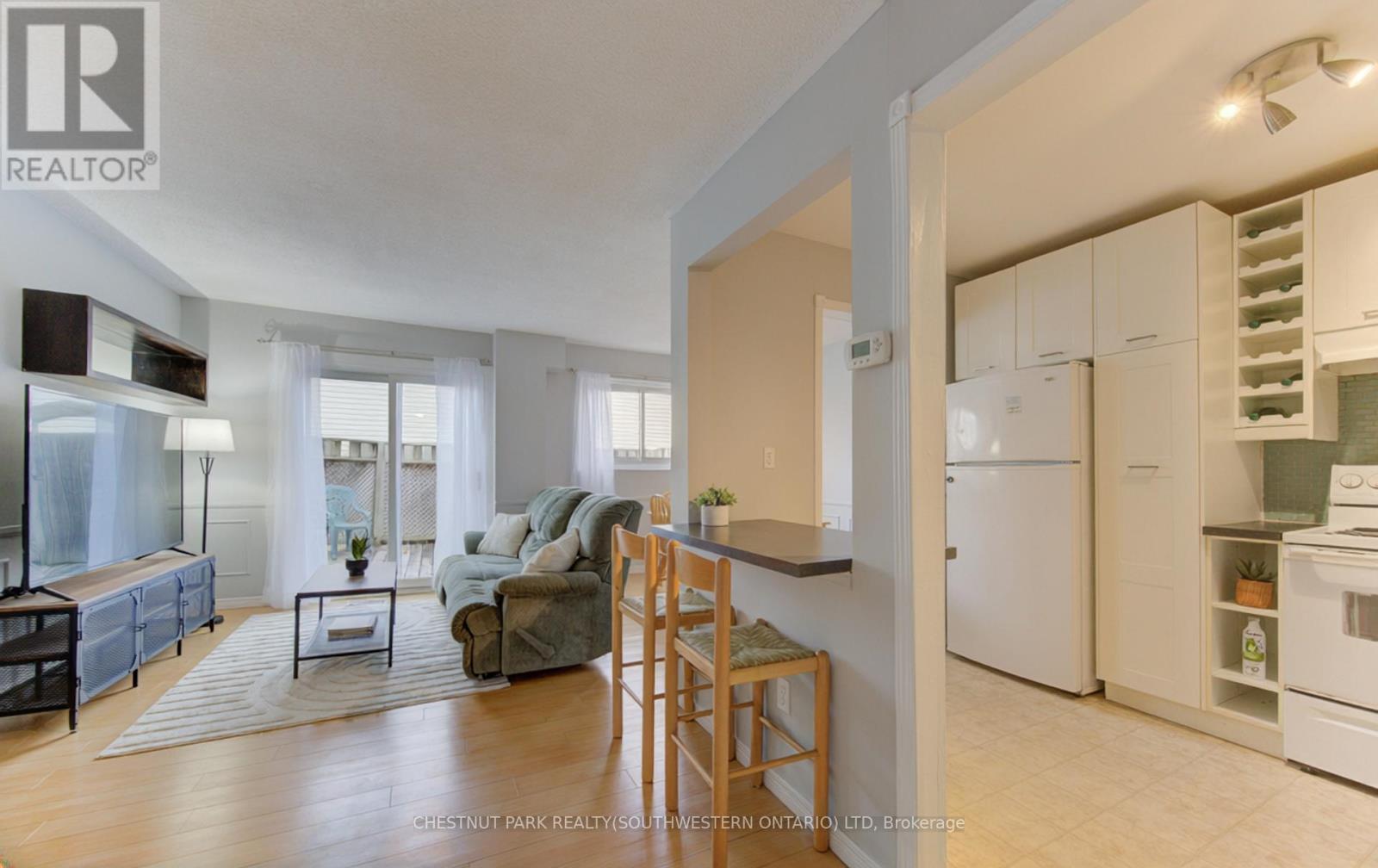 Unknown Address, ,     - Photo 8 - X12929218