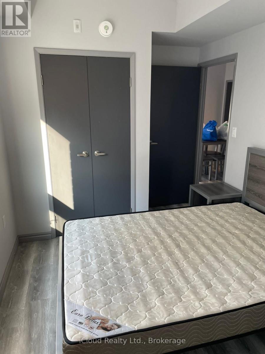 H401 - 275 Larch Street, Waterloo, Ontario  N2L 3R2 - Photo 12 - X12929222