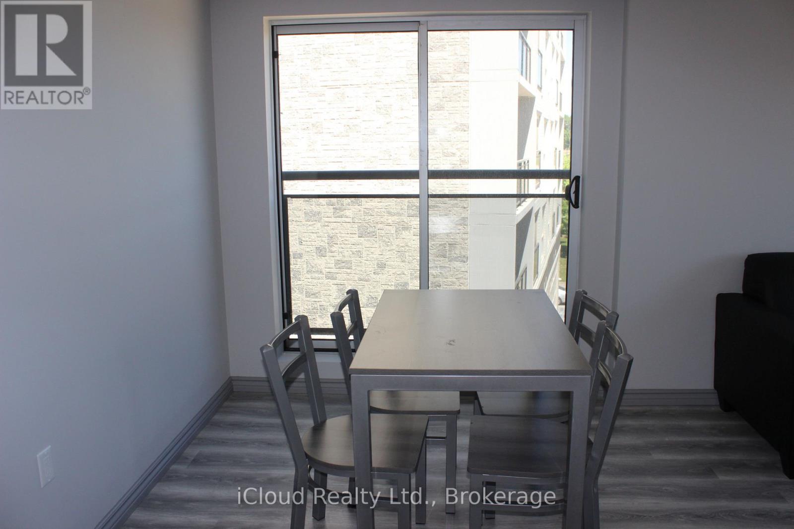 H401 - 275 Larch Street, Waterloo, Ontario  N2L 3R2 - Photo 6 - X12929222